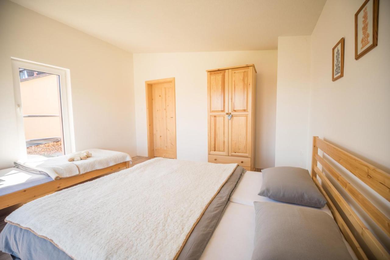 Apartman Emka Liptovský Mikuláš Eksteriør bilde